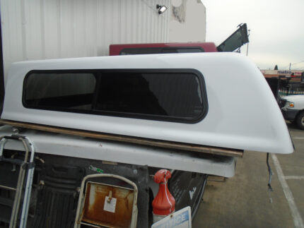 1999-2006, GM - CHEVY SILVERADO 8' Bed. Camper Shell.